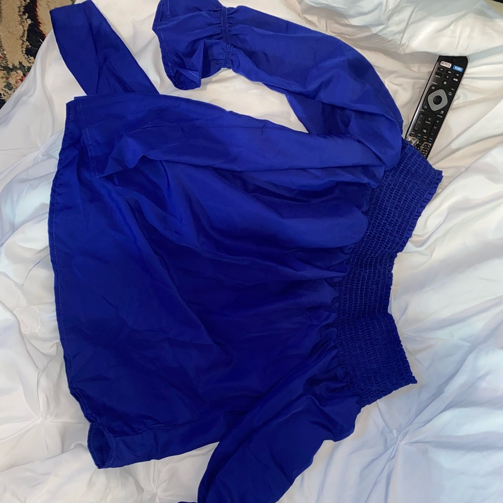 NWT CELMIA OFF THE SHOULDERS ROYAL BLUE TOP